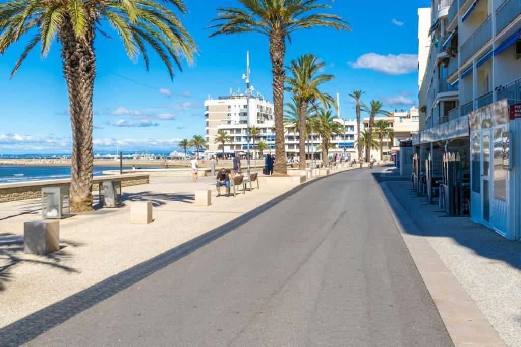 Duplex Centre Ville - 50M De La Plage - Clim - Garage - Netflix 르그로뒤후아 외부 사진