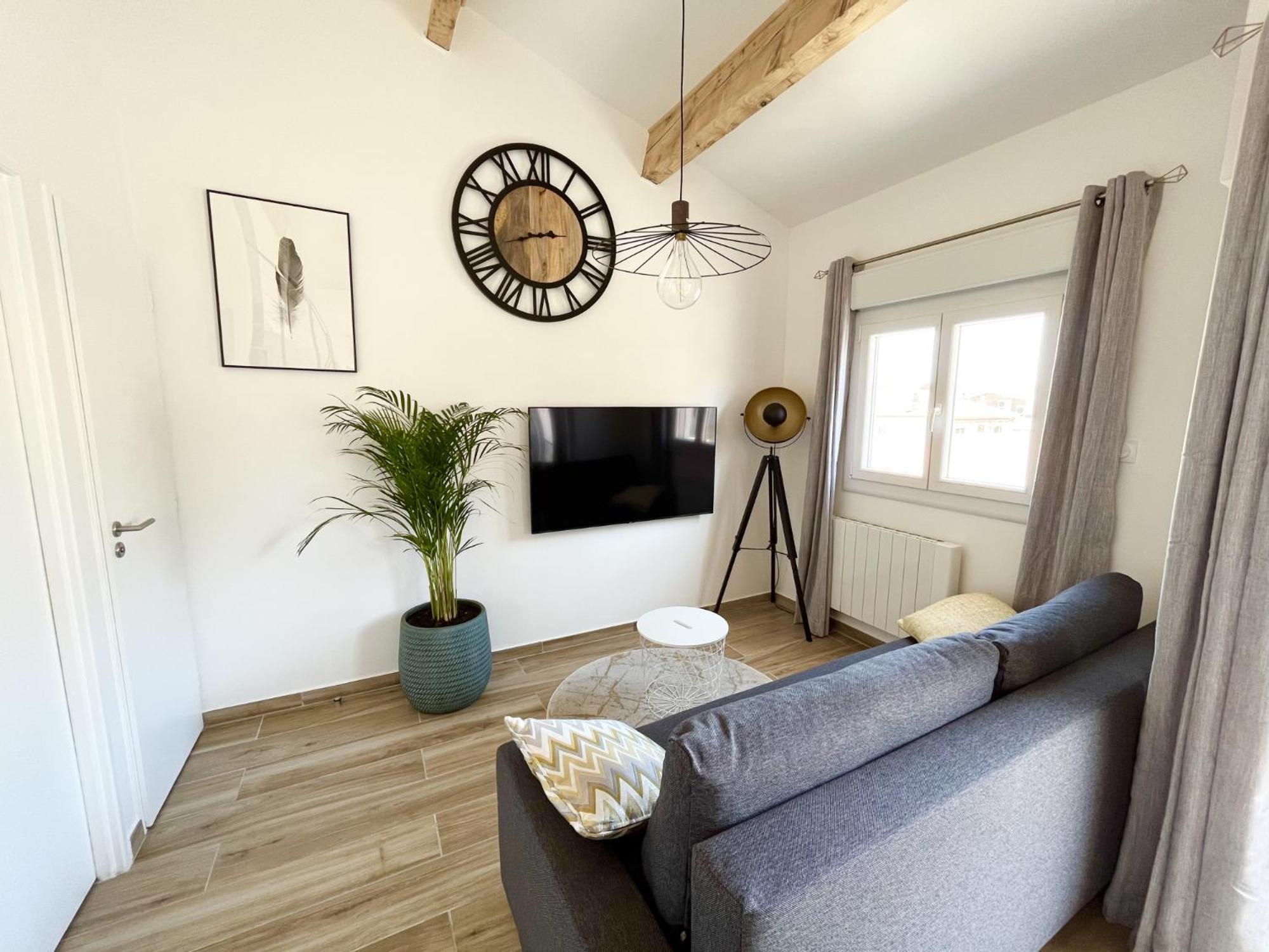 Duplex Centre Ville - 50M De La Plage - Clim - Garage - Netflix 르그로뒤후아 객실 사진